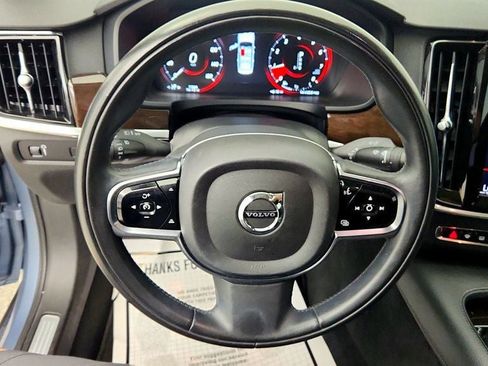 Used 2019 Volvo S90 T5 Momentum FWD image 14