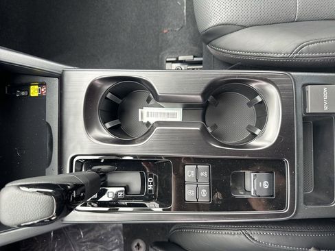 New 2026 Subaru Outback Touring XT image 18