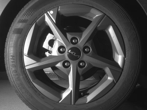 Used 2025 Kia K4 LXS image 15