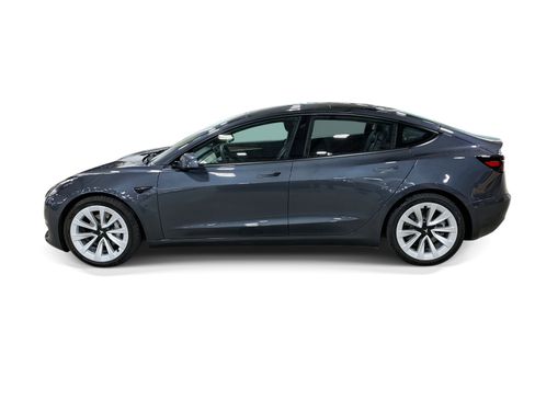 Certified 2021 Tesla Model 3 Standard Range Plus RWD image 3