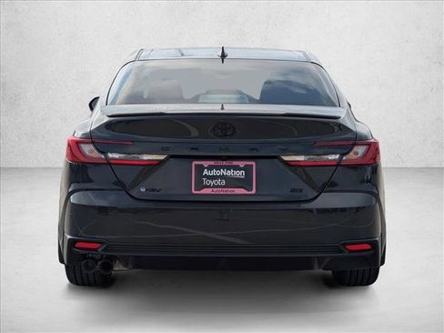 Used 2026 Toyota Camry SE w/ Convenience Package FWD image 8
