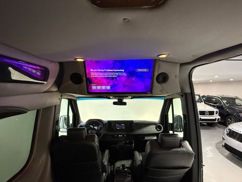 Used 2020 Mercedes-Benz Sprinter 3500 image 22