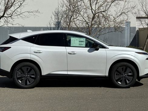 New 2025 Nissan Murano SL image 3