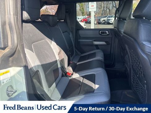Used 2023 Ford Bronco Black Diamond image 14