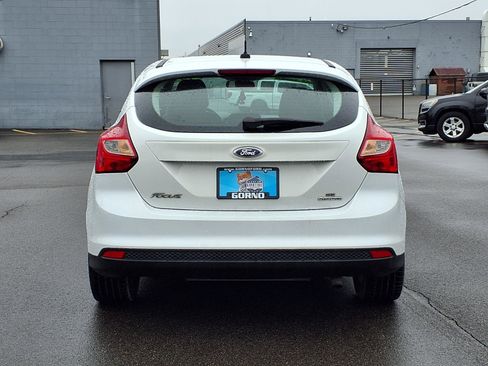 Used 2014 Ford Focus SE w/ Equipment Group 201A FWD image 3