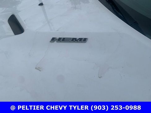 Used 2013 Dodge Challenger R/T w/ Electronics Convenience Group image 6