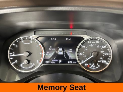 Used 2023 Nissan Rogue SL w/ SL Premium Package FWD image 17