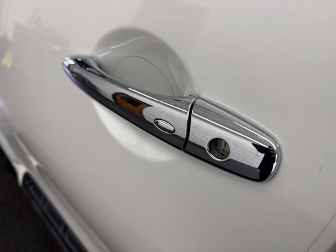 Used 2022 INFINITI QX80 Luxe w/ Cargo Package image 14