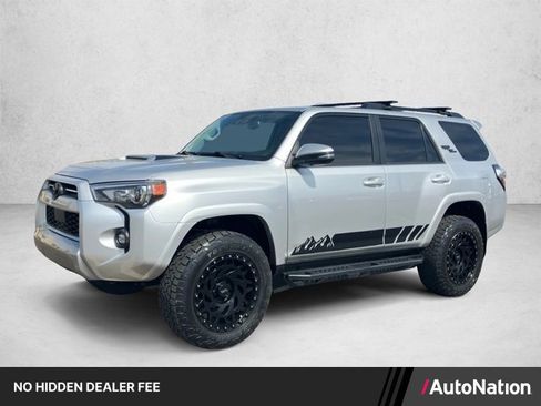 Used 2023 Toyota 4Runner TRD Off-Road Premium w/ Moonroof Package AWD/4WD image 1