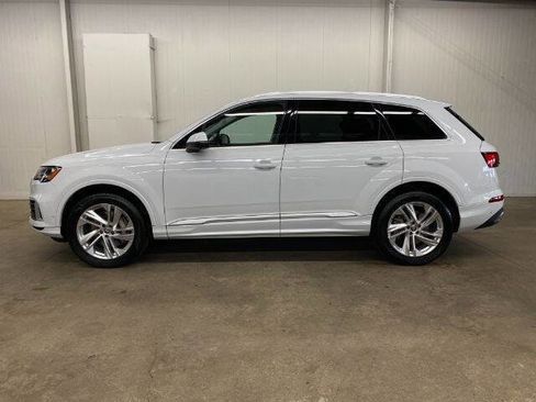 Used 2020 Audi Q7 3.0T Premium Plus image 2