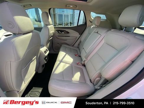 Certified 2020 GMC Terrain Denali w/ Denali Premium Package AWD/4WD image 9