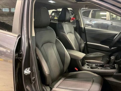 Used 2025 Subaru Crosstrek 2.5i Limited AWD/4WD image 7