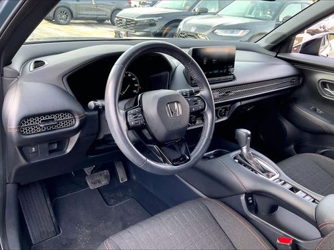 Certified 2024 Honda HR-V Sport image 18