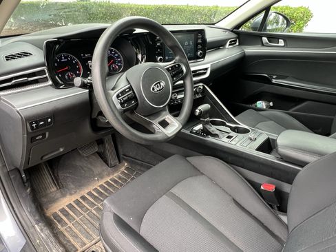 Used 2021 Kia K5 LX FWD image 17