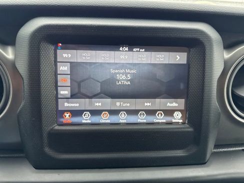 Used 2022 Jeep Wrangler Sport image 18