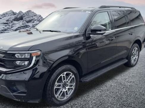 Certified 2025 Ford Expedition Active image 1