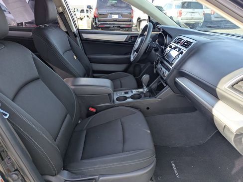 Used 2018 Subaru Legacy 2.5i AWD/4WD image 31
