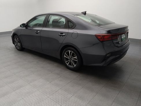 Used 2024 Kia Forte LXS FWD image 3
