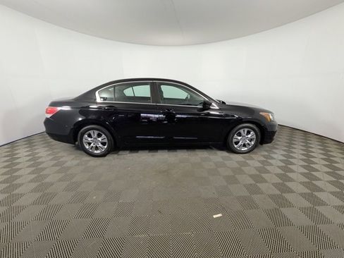 Used 2011 Honda Accord SE image 2