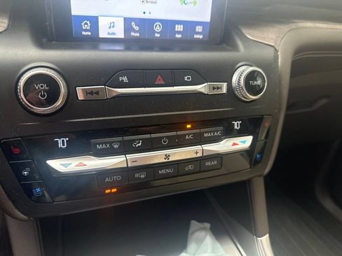 Used 2020 Ford Explorer Platinum AWD/4WD image 13
