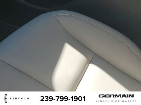 New 2026 Lincoln Corsair Premiere image 27