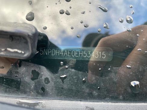 Used 2014 Hyundai Elantra SE image 41