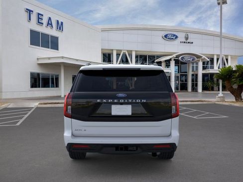 New 2026 Ford Expedition Active AWD/4WD image 5