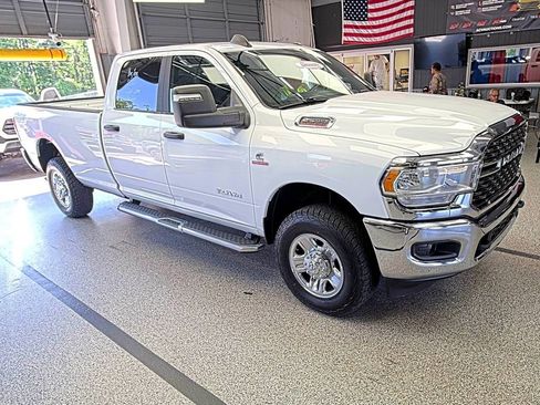 Used 2023 RAM 2500 Big Horn w/ Level 1 Equipment Group AWD/4WD image 1