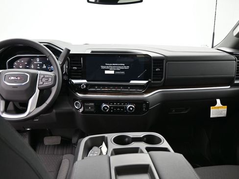 New 2026 GMC Sierra 3500 SLE image 9