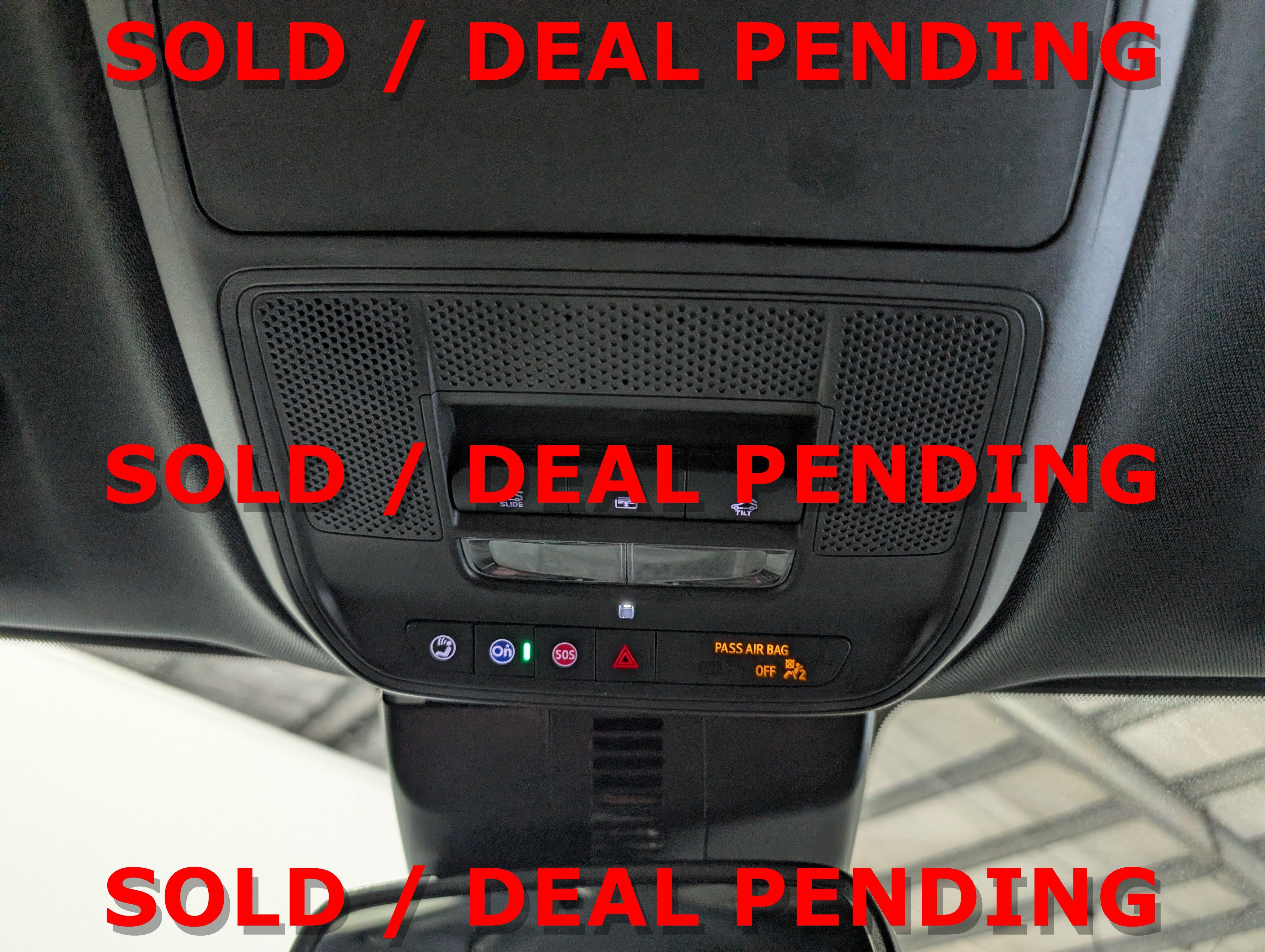 Used 2024 GMC Acadia AT4 w/ Luxury Package AWD/4WD image 25
