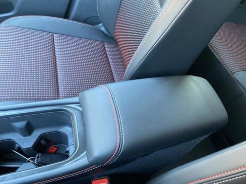 New 2026 Nissan Kicks SR w/ Cold Weather Package image 18