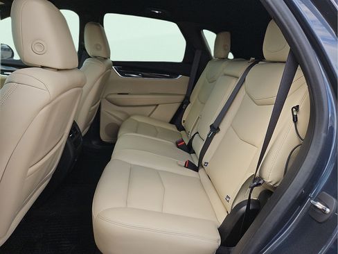 Used 2019 Cadillac XT5 FWD image 9