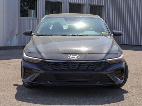 New 2026 Hyundai Elantra Sport image 27