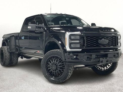 Used 2026 Ford F450 Platinum w/ FX4 Off-Road Package image 1