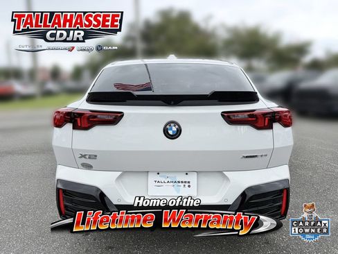 Used 2024 BMW X2 xDrive28i w/ Premium Package AWD/4WD image 4