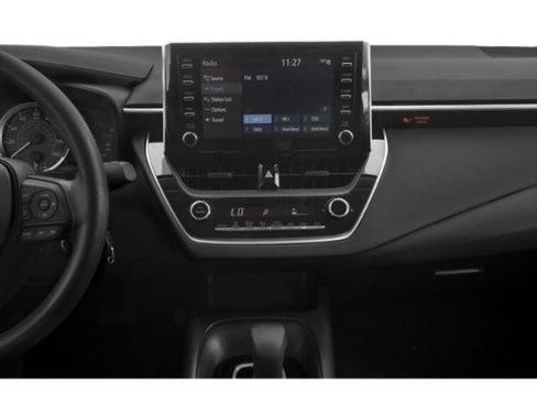 Used 2020 Toyota Corolla LE FWD image 10