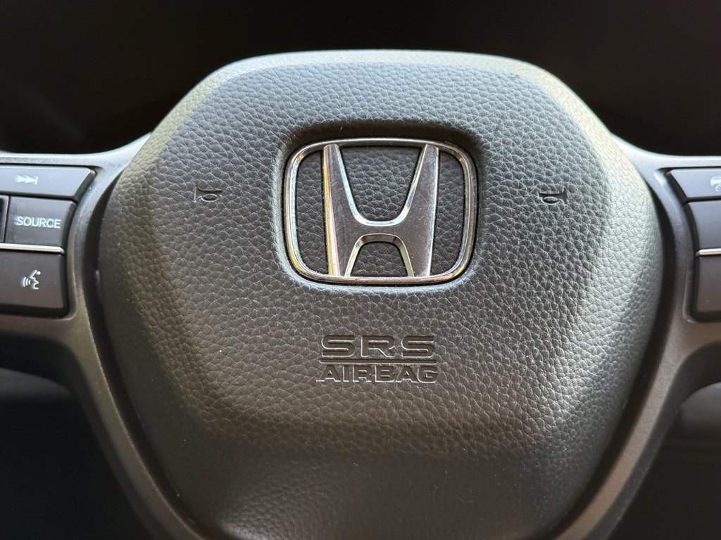 Used 2023 Honda CR-V LX image 17