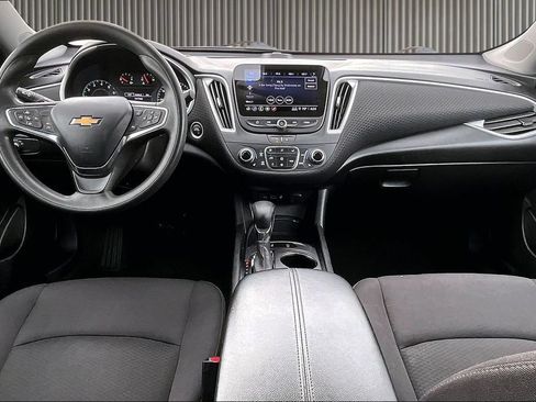 Used 2024 Chevrolet Malibu LT FWD image 17
