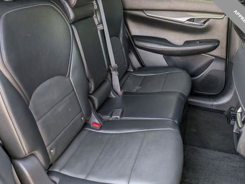 Certified 2022 INFINITI QX50 Luxe w/ Appearance Package image 24