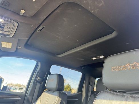 Used 2022 Chevrolet Silverado 1500 High Country w/ High Country Premium Package image 23