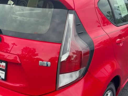Used 2015 Toyota Prius C Four FWD image 10
