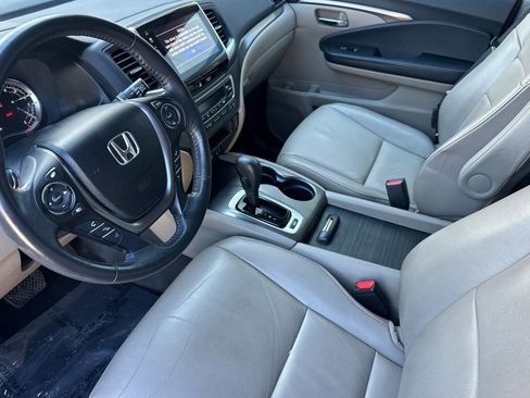Used 2017 Honda Pilot EX-L image 4