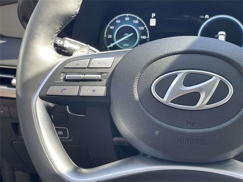 Certified 2025 Hyundai Palisade SEL image 15