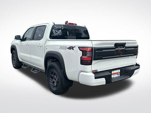 New 2025 Nissan Frontier PRO-4X AWD/4WD image 3