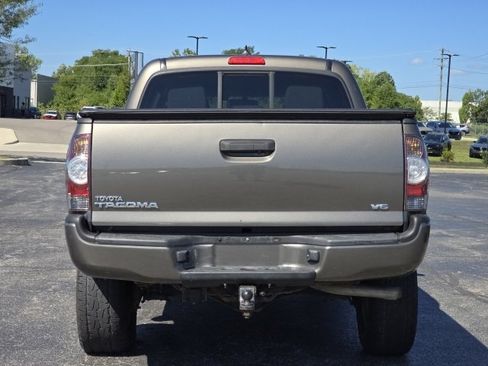 Used 2012 Toyota Tacoma 4x4 Double Cab image 10