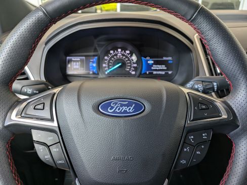 Used 2024 Ford Edge ST-Line AWD/4WD image 28