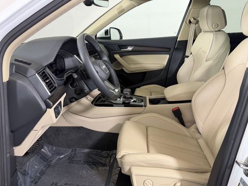 Used 2024 Audi Q5 2.0T Premium Plus AWD/4WD image 5