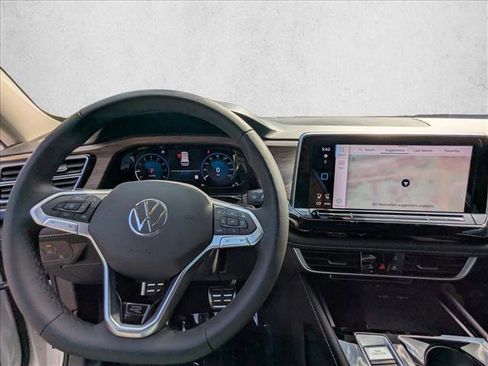 New 2026 Volkswagen Atlas SEL Premium R-Line AWD/4WD image 15