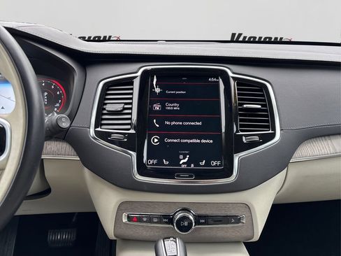 Used 2021 Volvo XC90 T6 Inscription w/ Climate Package image 19