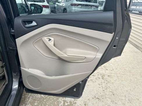 Used 2013 Ford Escape SE image 15
